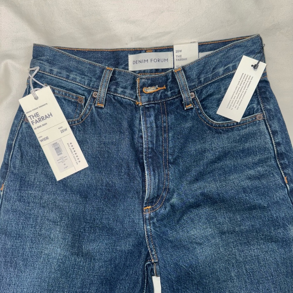 Aritzia Farrah High Rise Jean | Size 25 | New with tags! - Picture 3 of 6